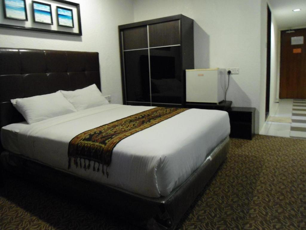 Regent Hotel Bintulu Zewnętrze zdjęcie